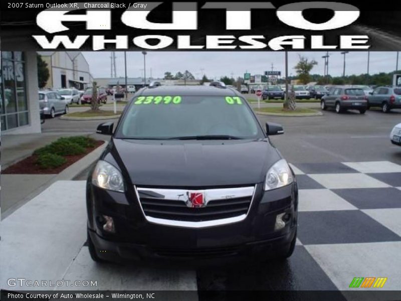 Charcoal Black / Gray 2007 Saturn Outlook XR