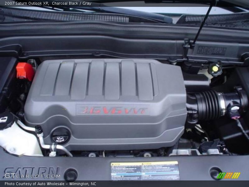 Charcoal Black / Gray 2007 Saturn Outlook XR