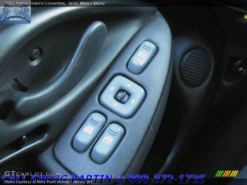 Arctic White / Ebony 2001 Pontiac Firebird Convertible
