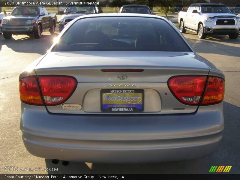 Silvermist / Neutral 2000 Oldsmobile Alero GL Sedan