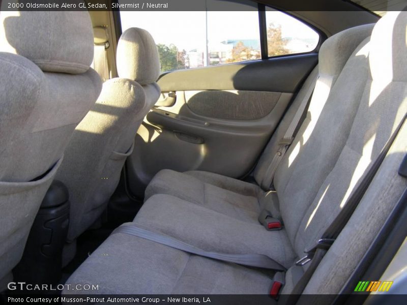 Silvermist / Neutral 2000 Oldsmobile Alero GL Sedan