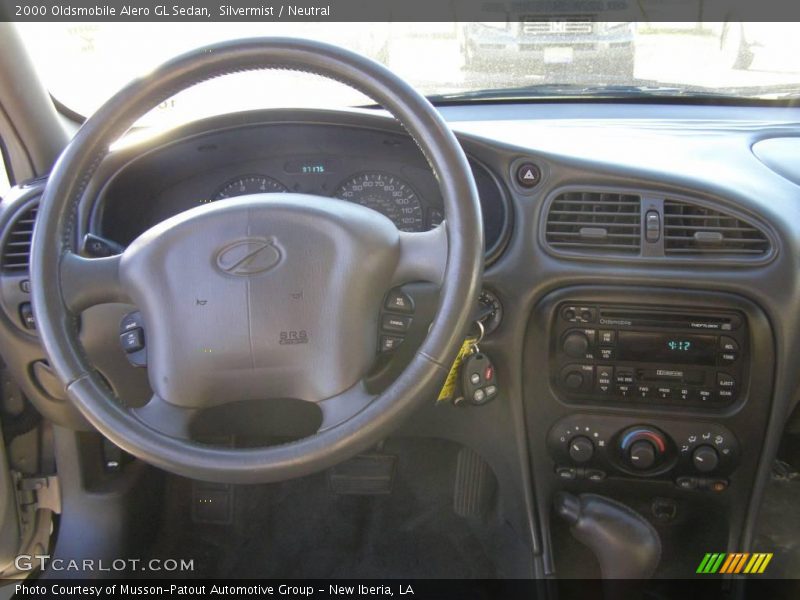 Silvermist / Neutral 2000 Oldsmobile Alero GL Sedan