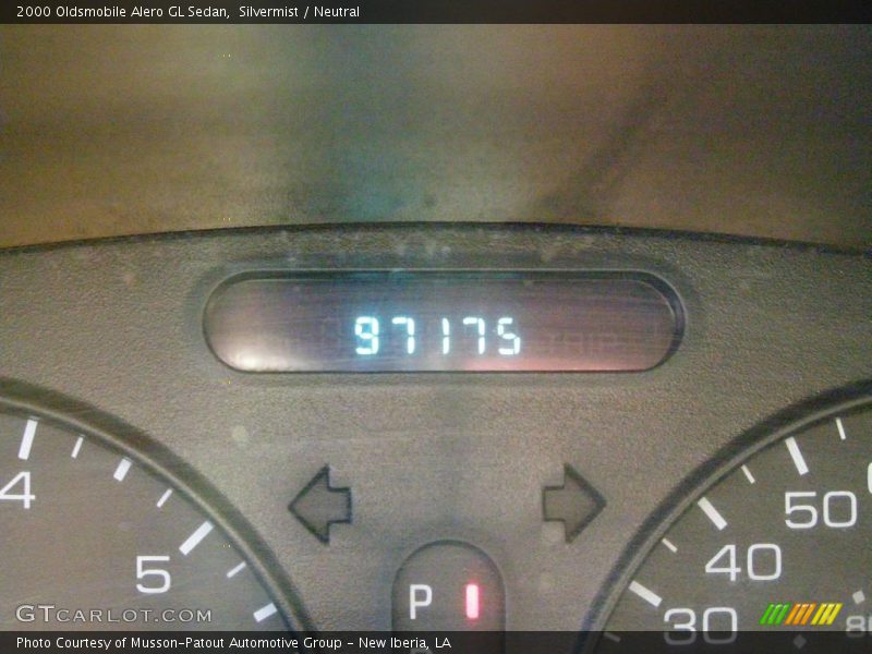 Silvermist / Neutral 2000 Oldsmobile Alero GL Sedan