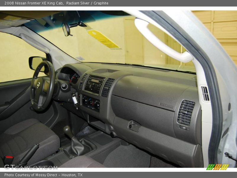 Radiant Silver / Graphite 2008 Nissan Frontier XE King Cab