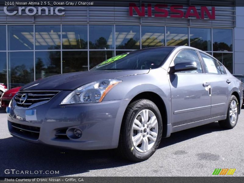 Ocean Gray / Charcoal 2010 Nissan Altima 2.5 S