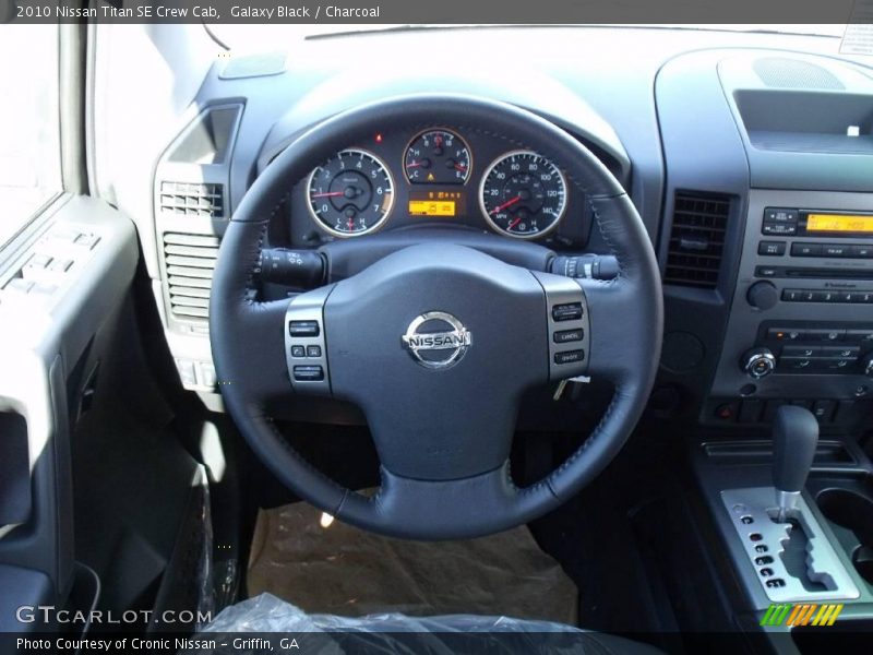 Galaxy Black / Charcoal 2010 Nissan Titan SE Crew Cab