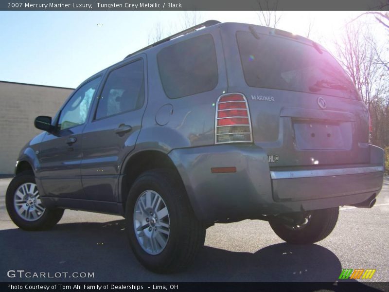 Tungsten Grey Metallic / Black 2007 Mercury Mariner Luxury