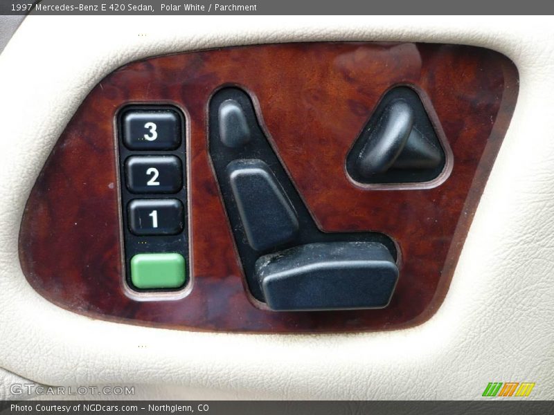 Polar White / Parchment 1997 Mercedes-Benz E 420 Sedan