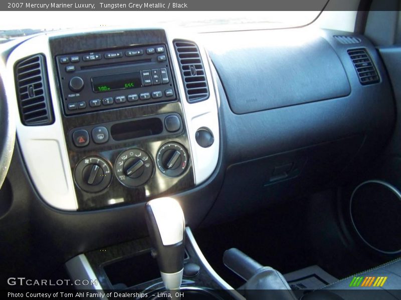 Tungsten Grey Metallic / Black 2007 Mercury Mariner Luxury