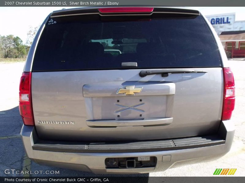 Silver Birch Metallic / Ebony 2007 Chevrolet Suburban 1500 LS
