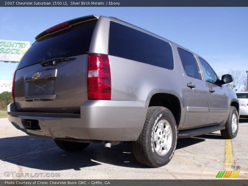 Silver Birch Metallic / Ebony 2007 Chevrolet Suburban 1500 LS