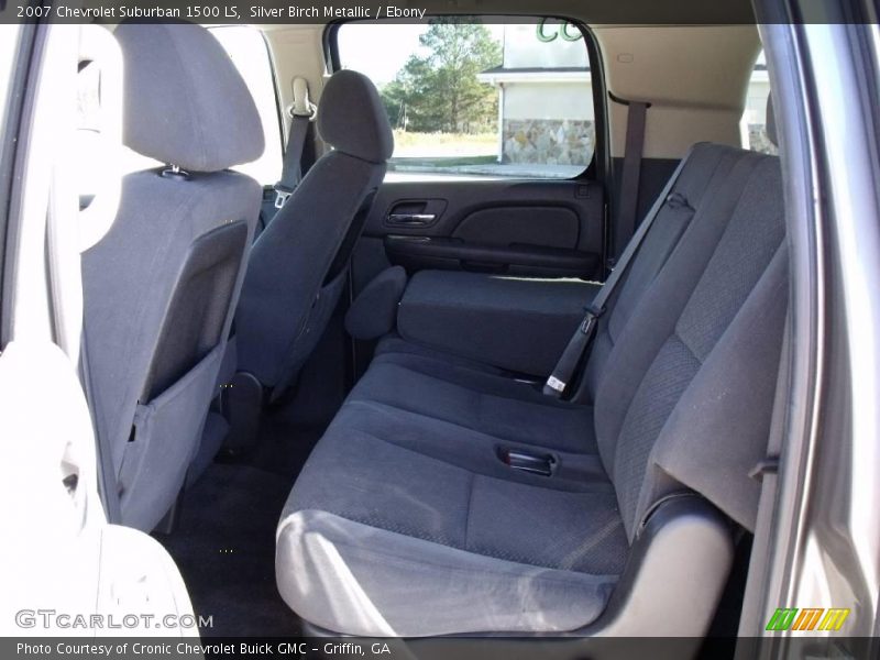 Silver Birch Metallic / Ebony 2007 Chevrolet Suburban 1500 LS