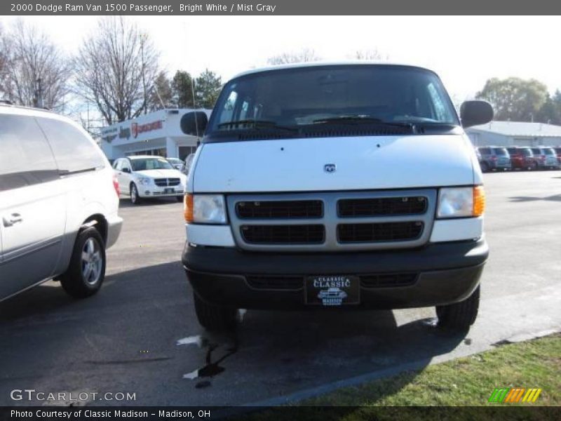 Bright White / Mist Gray 2000 Dodge Ram Van 1500 Passenger