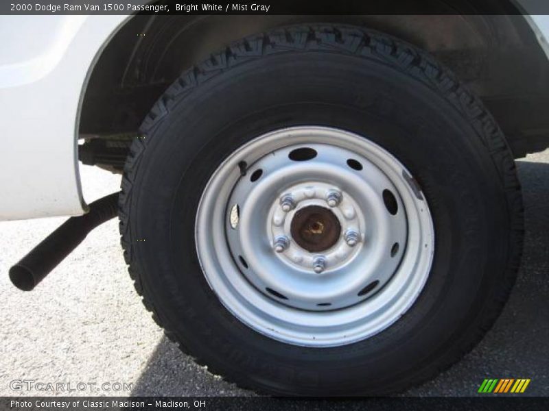 Bright White / Mist Gray 2000 Dodge Ram Van 1500 Passenger