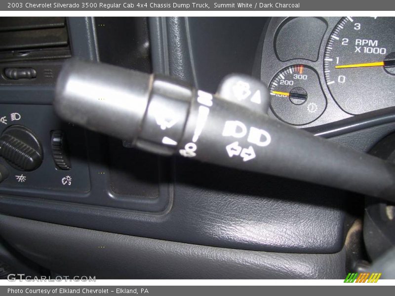 Summit White / Dark Charcoal 2003 Chevrolet Silverado 3500 Regular Cab 4x4 Chassis Dump Truck