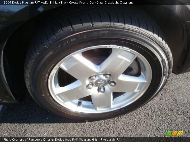 Brilliant Black Crystal Pearl / Dark Slate Gray/Light Graystone 2006 Dodge Magnum R/T AWD