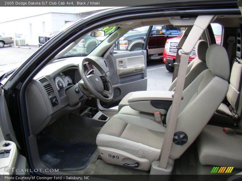 Black / Khaki 2005 Dodge Dakota SLT Club Cab 4x4