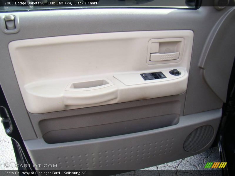 Black / Khaki 2005 Dodge Dakota SLT Club Cab 4x4