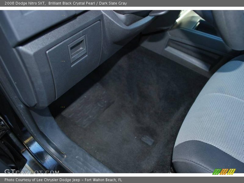 Brilliant Black Crystal Pearl / Dark Slate Gray 2008 Dodge Nitro SXT