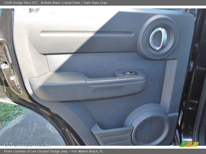 Brilliant Black Crystal Pearl / Dark Slate Gray 2008 Dodge Nitro SXT