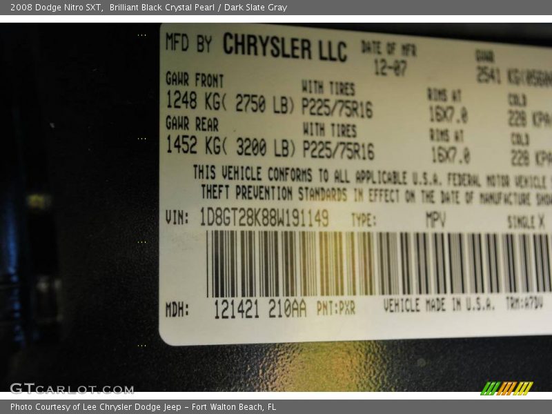 Brilliant Black Crystal Pearl / Dark Slate Gray 2008 Dodge Nitro SXT