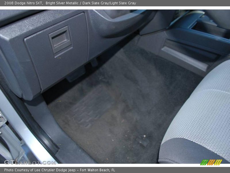 Bright Silver Metallic / Dark Slate Gray/Light Slate Gray 2008 Dodge Nitro SXT