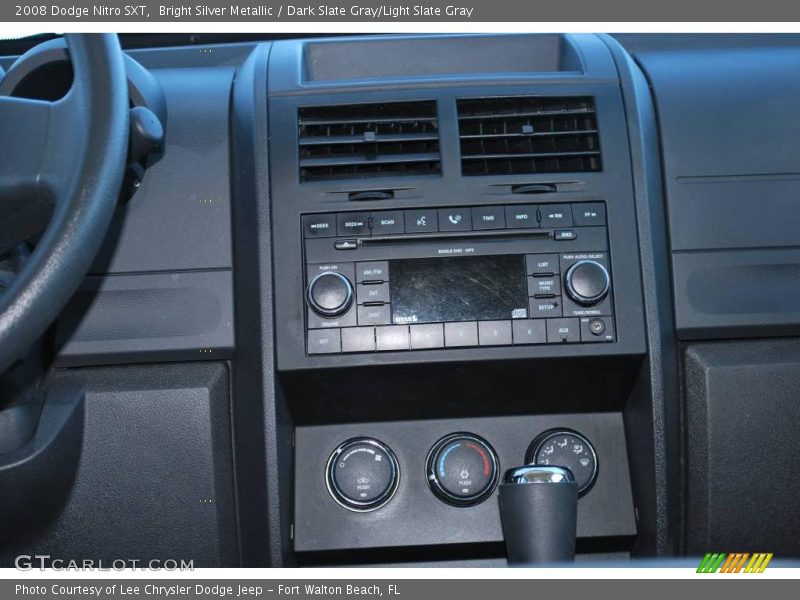 Bright Silver Metallic / Dark Slate Gray/Light Slate Gray 2008 Dodge Nitro SXT