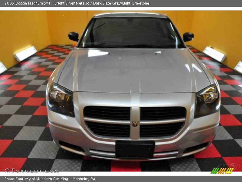 Bright Silver Metallic / Dark Slate Gray/Light Graystone 2005 Dodge Magnum SXT