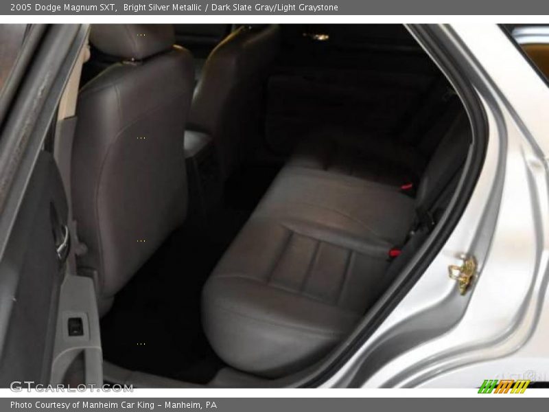 Bright Silver Metallic / Dark Slate Gray/Light Graystone 2005 Dodge Magnum SXT