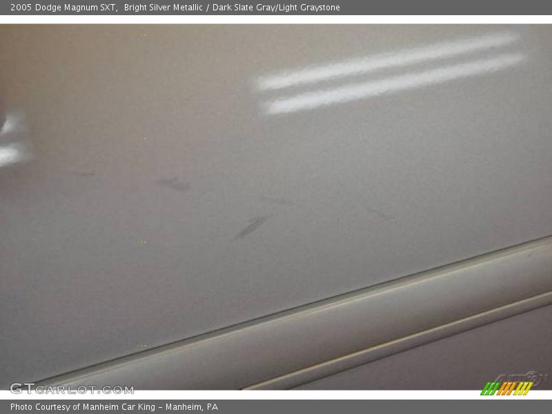 Bright Silver Metallic / Dark Slate Gray/Light Graystone 2005 Dodge Magnum SXT