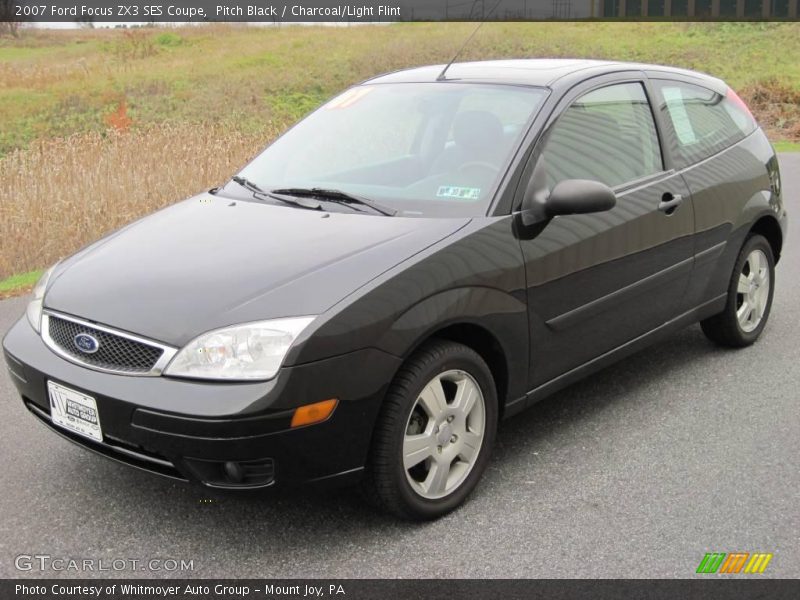 Pitch Black / Charcoal/Light Flint 2007 Ford Focus ZX3 SES Coupe