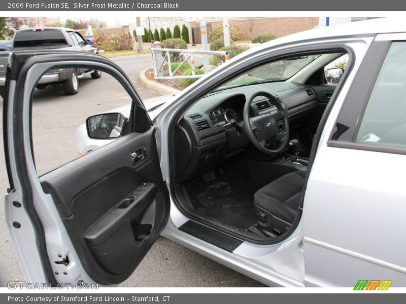 Silver Frost Metallic / Charcoal Black 2006 Ford Fusion SE