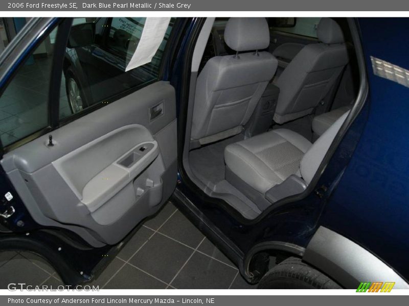 Dark Blue Pearl Metallic / Shale Grey 2006 Ford Freestyle SE