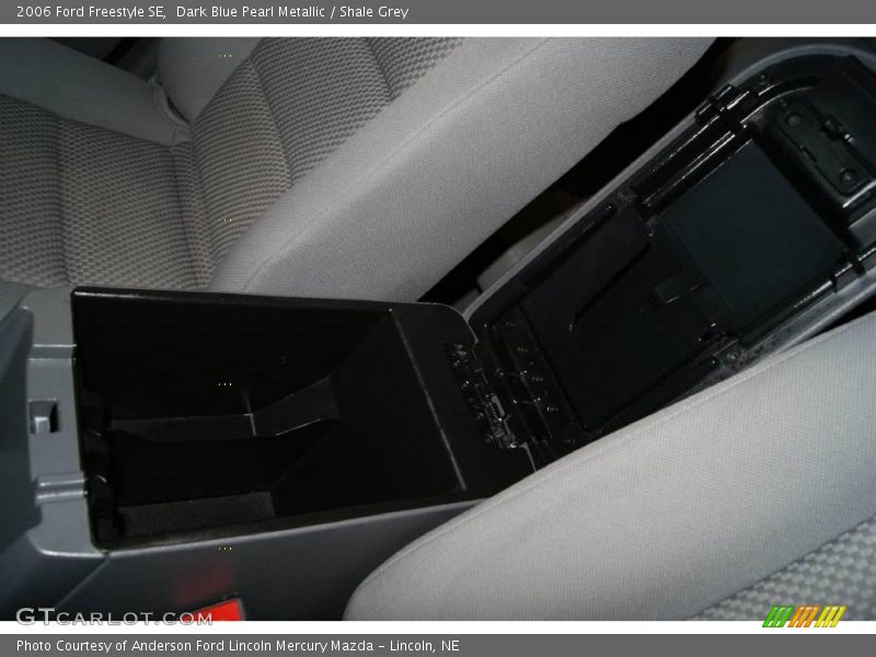 Dark Blue Pearl Metallic / Shale Grey 2006 Ford Freestyle SE