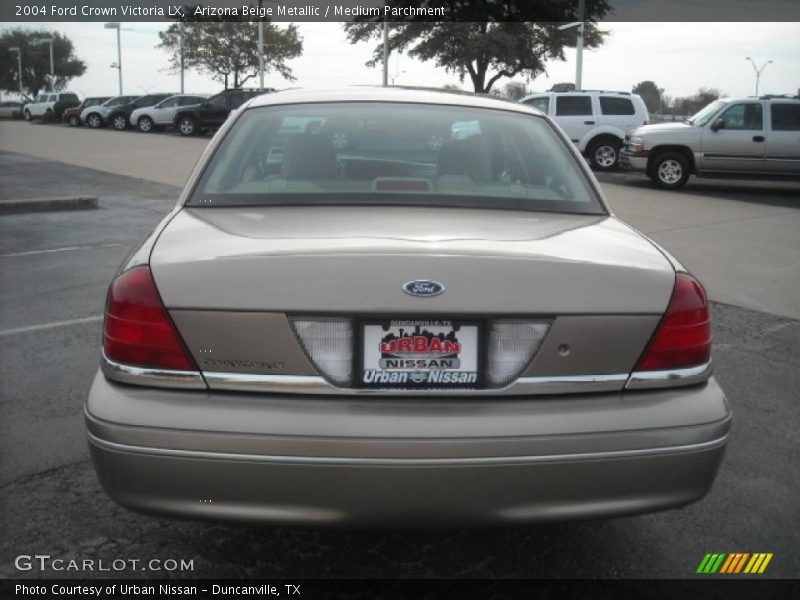 Arizona Beige Metallic / Medium Parchment 2004 Ford Crown Victoria LX