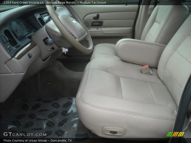 Arizona Beige Metallic / Medium Parchment 2004 Ford Crown Victoria LX