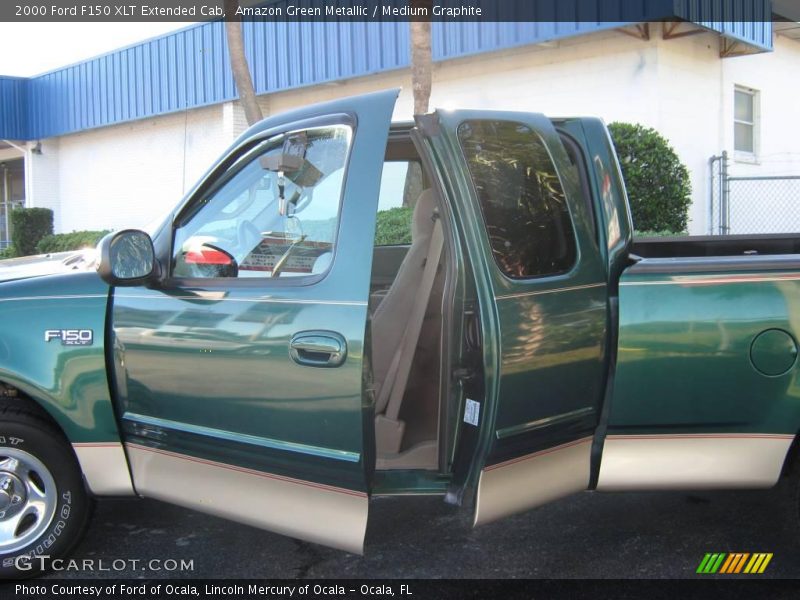 Amazon Green Metallic / Medium Graphite 2000 Ford F150 XLT Extended Cab