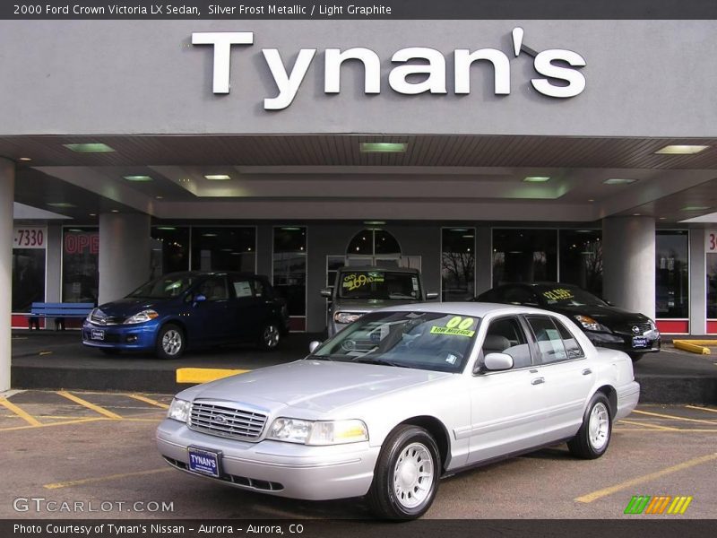 Silver Frost Metallic / Light Graphite 2000 Ford Crown Victoria LX Sedan