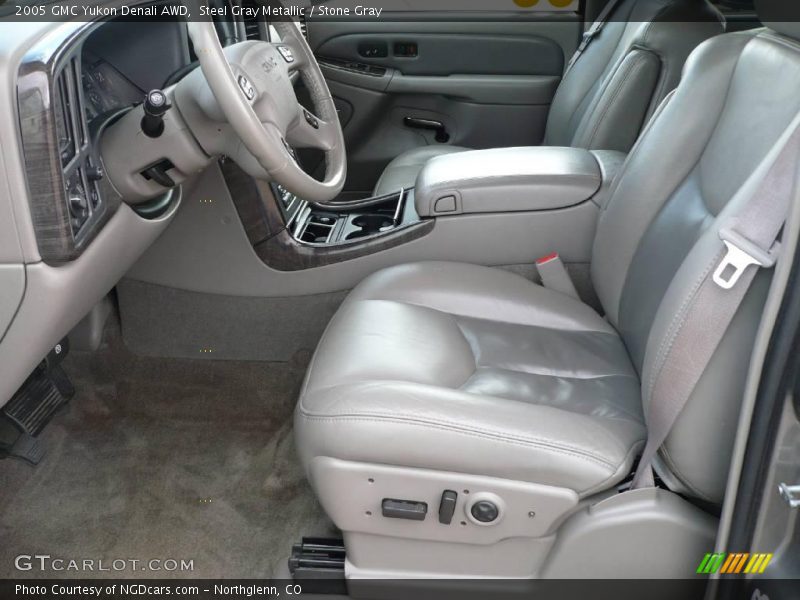 Steel Gray Metallic / Stone Gray 2005 GMC Yukon Denali AWD