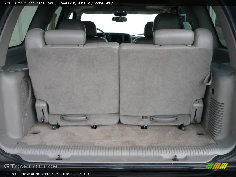 Steel Gray Metallic / Stone Gray 2005 GMC Yukon Denali AWD