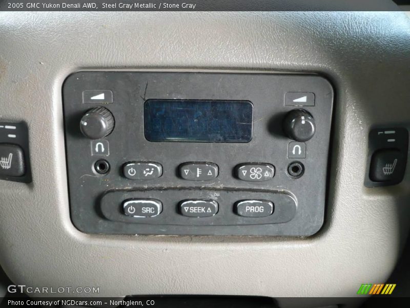 Steel Gray Metallic / Stone Gray 2005 GMC Yukon Denali AWD