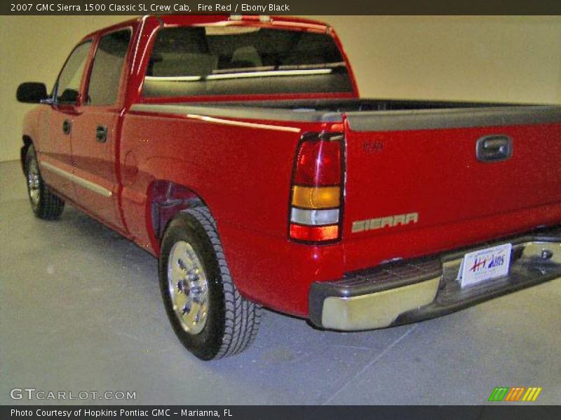 Fire Red / Ebony Black 2007 GMC Sierra 1500 Classic SL Crew Cab