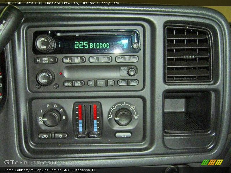 Fire Red / Ebony Black 2007 GMC Sierra 1500 Classic SL Crew Cab