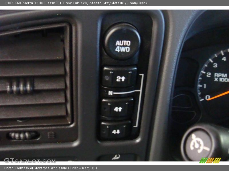 Stealth Gray Metallic / Ebony Black 2007 GMC Sierra 1500 Classic SLE Crew Cab 4x4