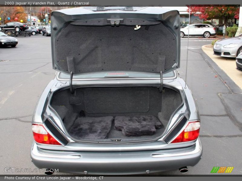 Quartz / Charcoal 2003 Jaguar XJ Vanden Plas