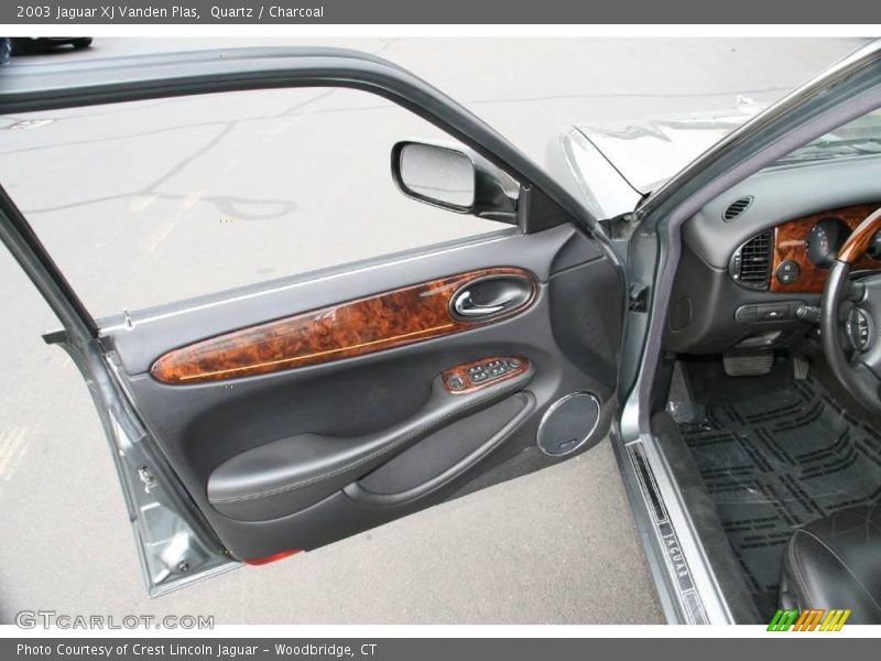 Quartz / Charcoal 2003 Jaguar XJ Vanden Plas