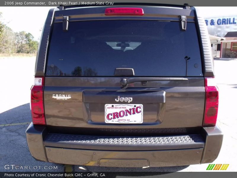 Dark Khaki Pearl / Medium Slate Gray 2006 Jeep Commander