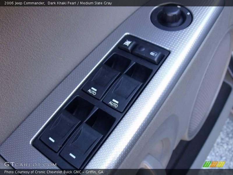 Dark Khaki Pearl / Medium Slate Gray 2006 Jeep Commander