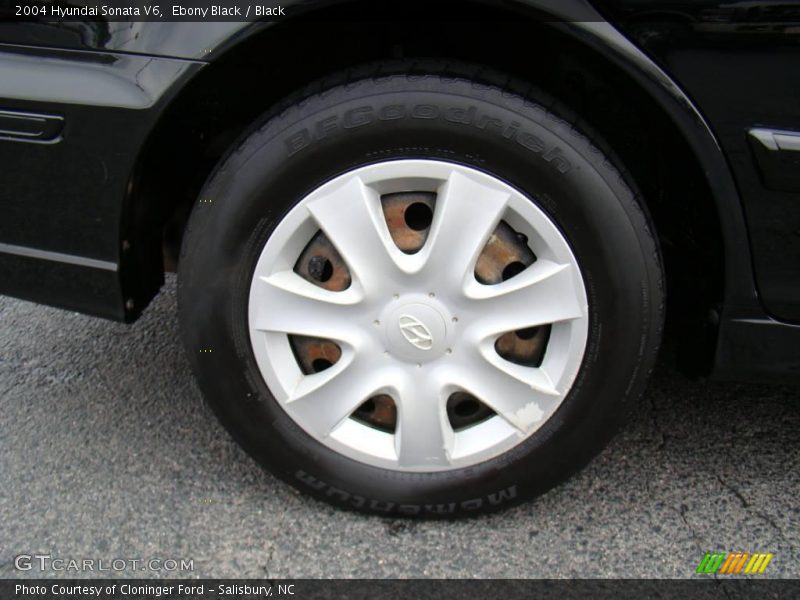 Ebony Black / Black 2004 Hyundai Sonata V6