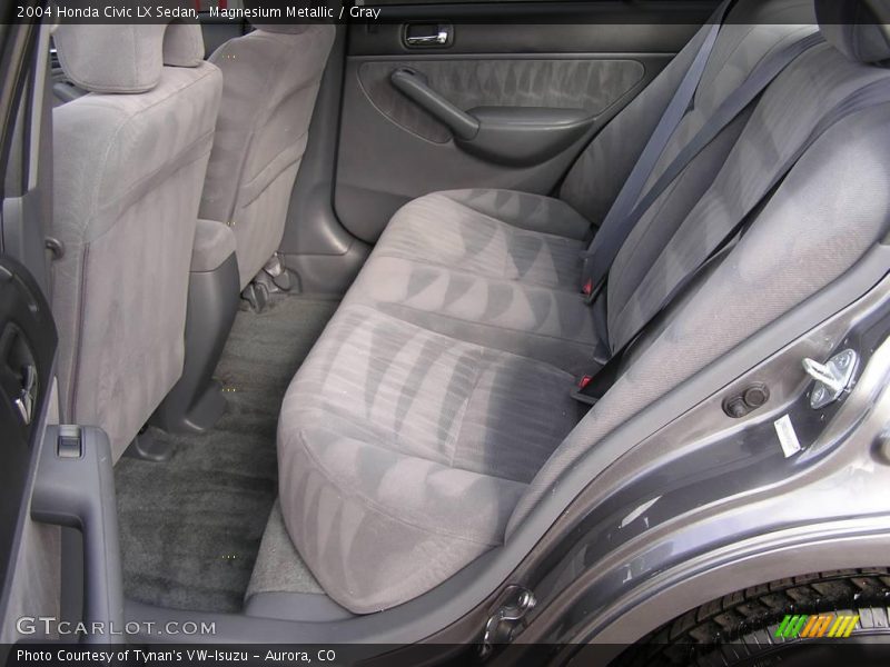 Magnesium Metallic / Gray 2004 Honda Civic LX Sedan